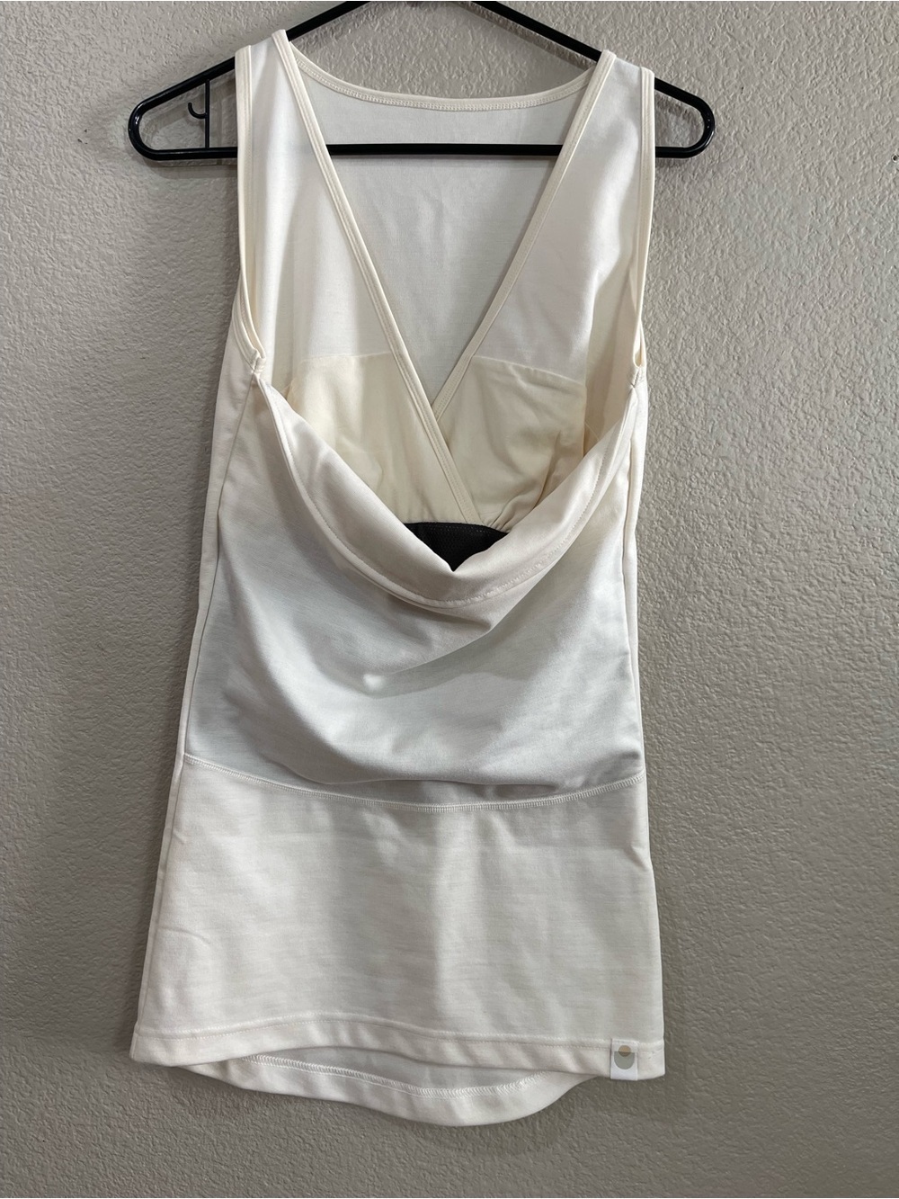 Lalabu Soothe Shirt Cream Medium Babywearing Nursing Maternity Top